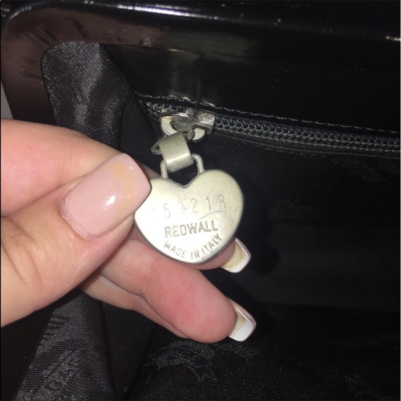 MOSCHINO Redwall 453218 - Picture 7 of 14